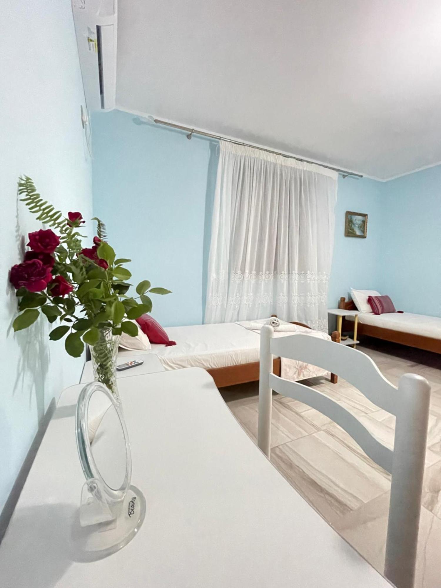 Apartament Paro's