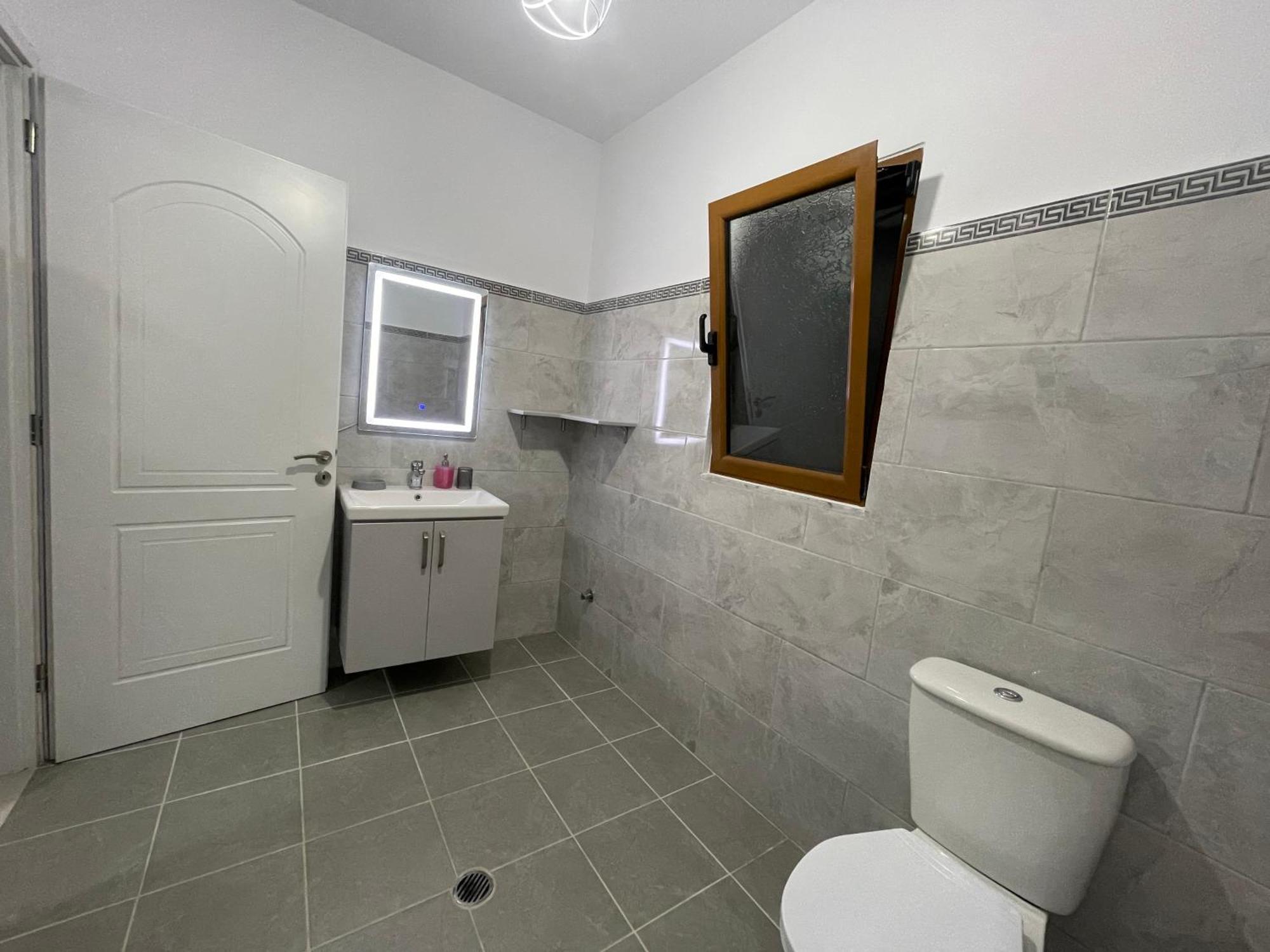Paro's Apartament Saranda
